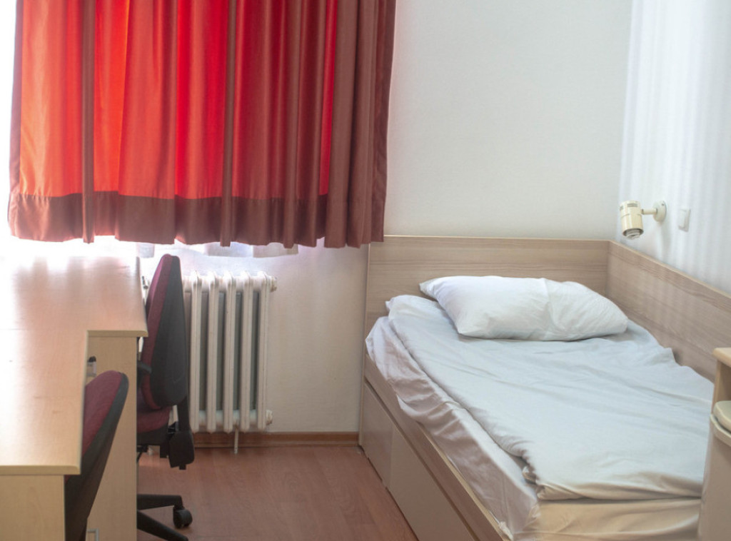 Konkurs za smeštaj brucoša u domovima u Novom Sadu, Somboru i Zrenjaninu do 15. oktobra