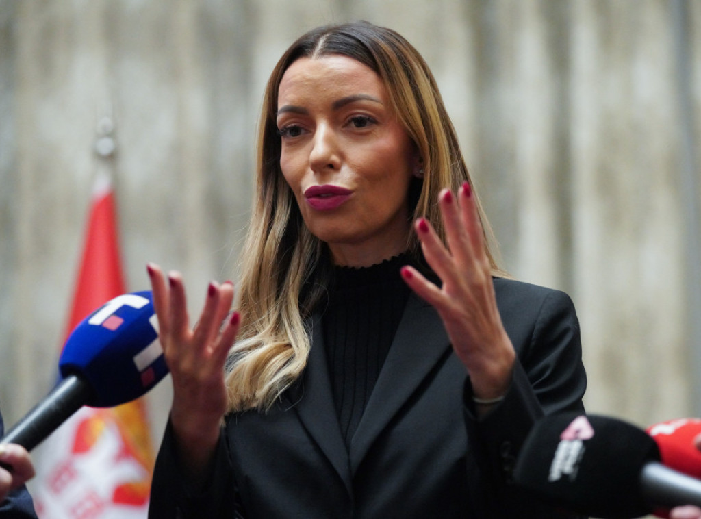 Mesarović osudila napad na Sandru Božić, pozvala sve institucije da hitno reaguju