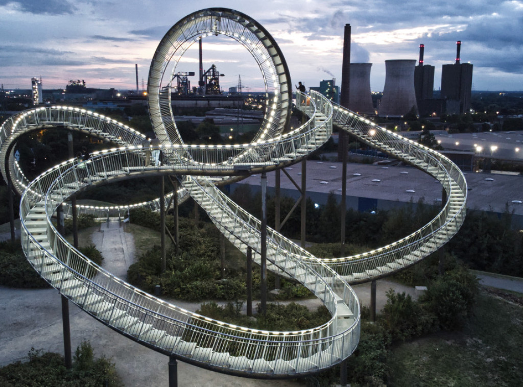 Stopa nezaposlenosti u evrozoni u avgustu blago porasla na 6,3 odsto