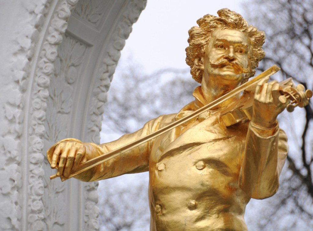 Anasambl "Johann Strauss Virtuosi" 12. oktobra u Madlenianumu