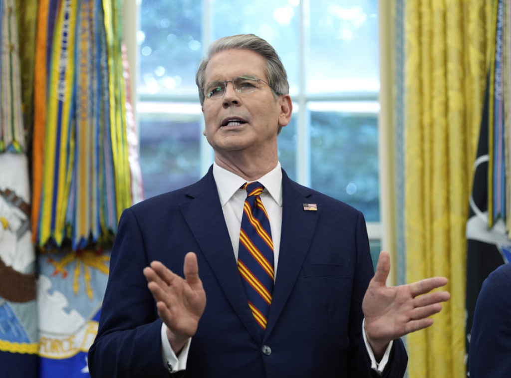 Skot Besent upozorava da bi obustava rada vlade mogla da pogodi američki BDP