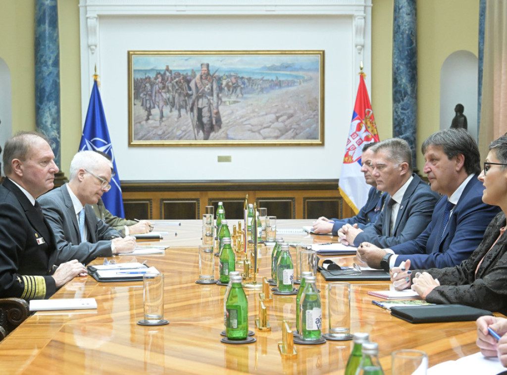 Ministar Gašić razgovarao sa admiralom Mančom o važnosti kontinuirane saradnje Srbije i NATO-a