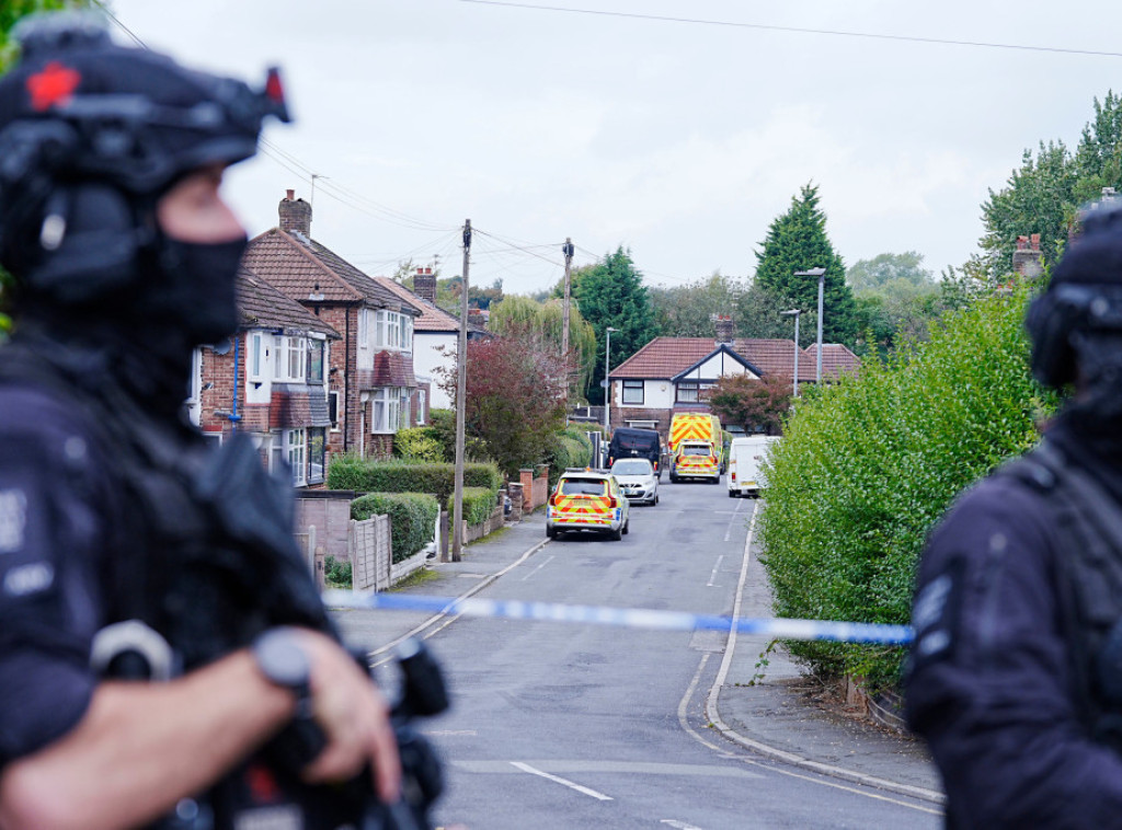 Policija: Jedna žrtva napada u Mančesteru možda pogođena policijskim metkom