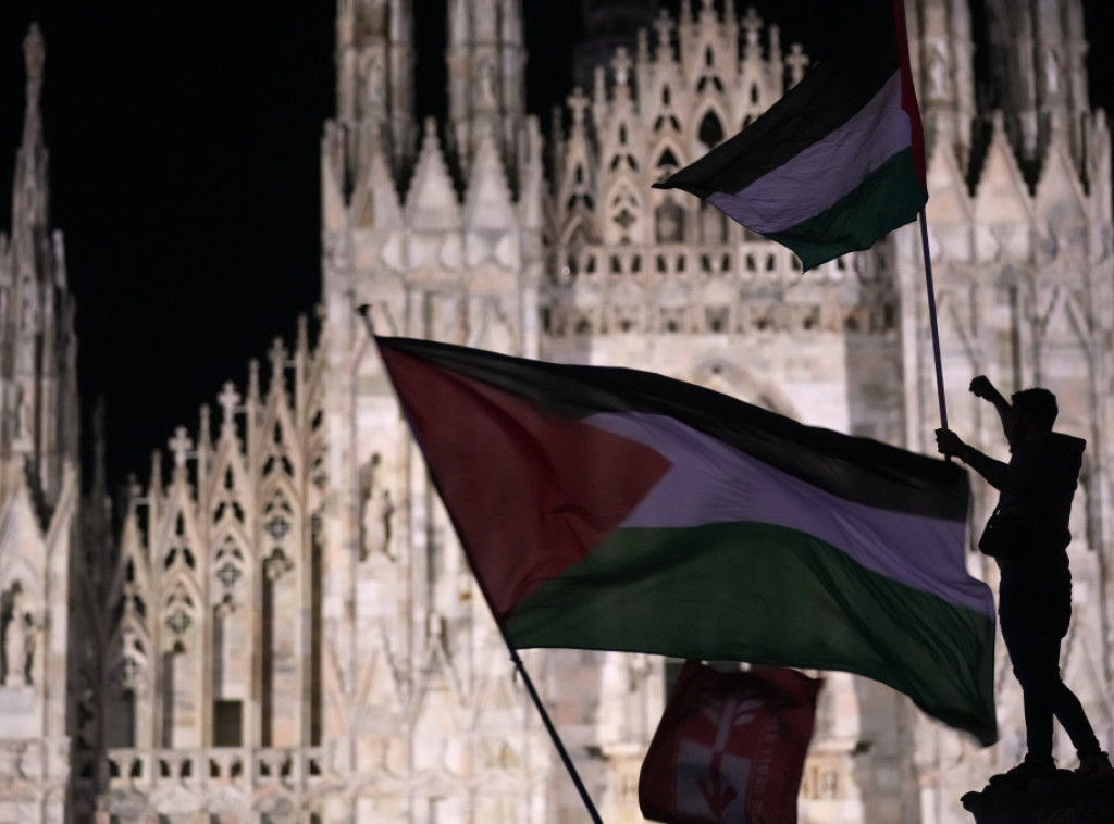 U Rim se vratila četiri italijanska poslanika sa presretnute Globalne flotile "Sumud"