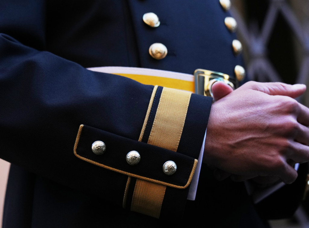 Najstarija vojska na svetu, papina garda, dobila novu uniformu za svečane prilike