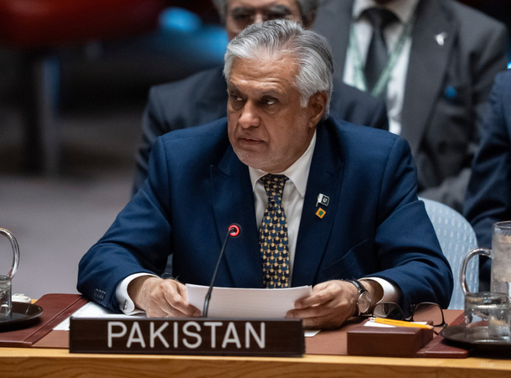 Dar: Iran dozvolio prolazak dodatnih 20 brodova pod pakistanskom zastavom kroz Ormuz