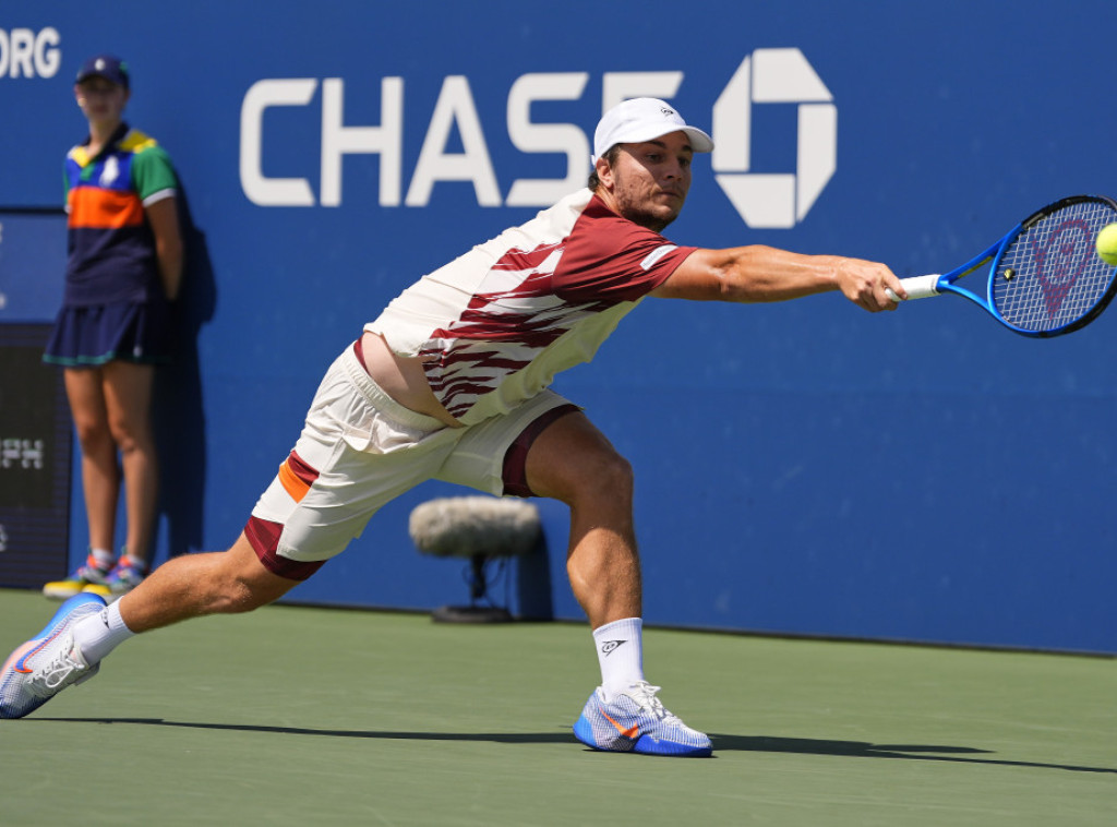 Miomir Kecmanović poražen od Learnera Tijena u prvom kolu Mastersa u Šangaju