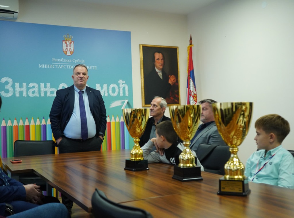 Dejan Vuk Stanković primio pobednike Evropskog takmičenja u poznavanju saobraćajnih propisa