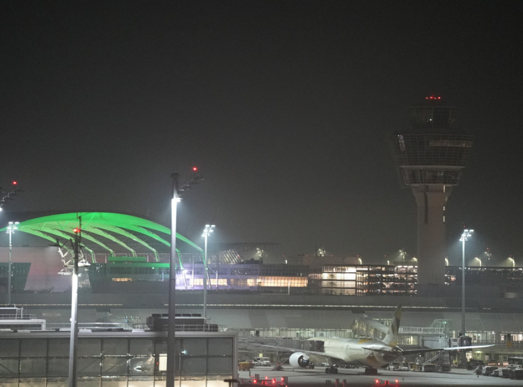 Nakon aerodroma u Minhenu, dronovi primećeni i iznad obližnjeg vojnog objekta