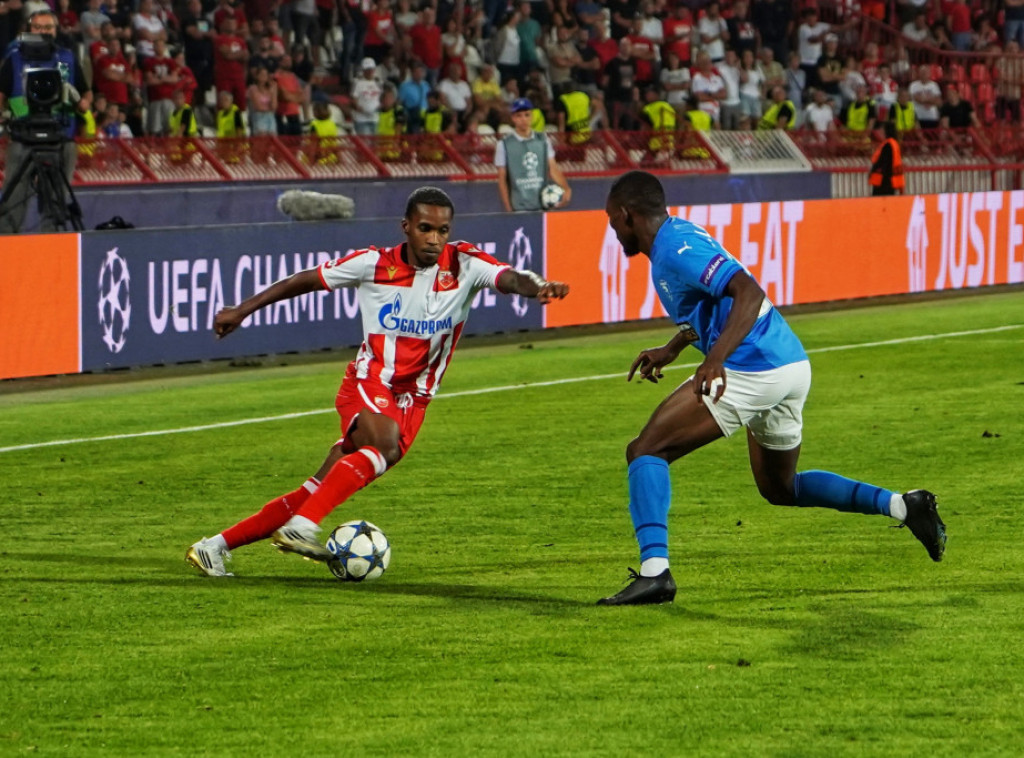 Fudbaler Crvene zvezde Šavi Babika povređen, očekuje ga pauza do dva meseca