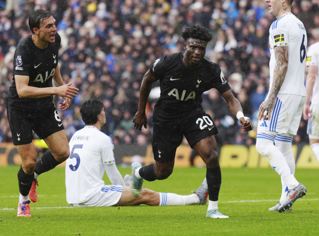 Fudbaleri Totenhema pobedili Lids u sedmom kolu Premijer lige