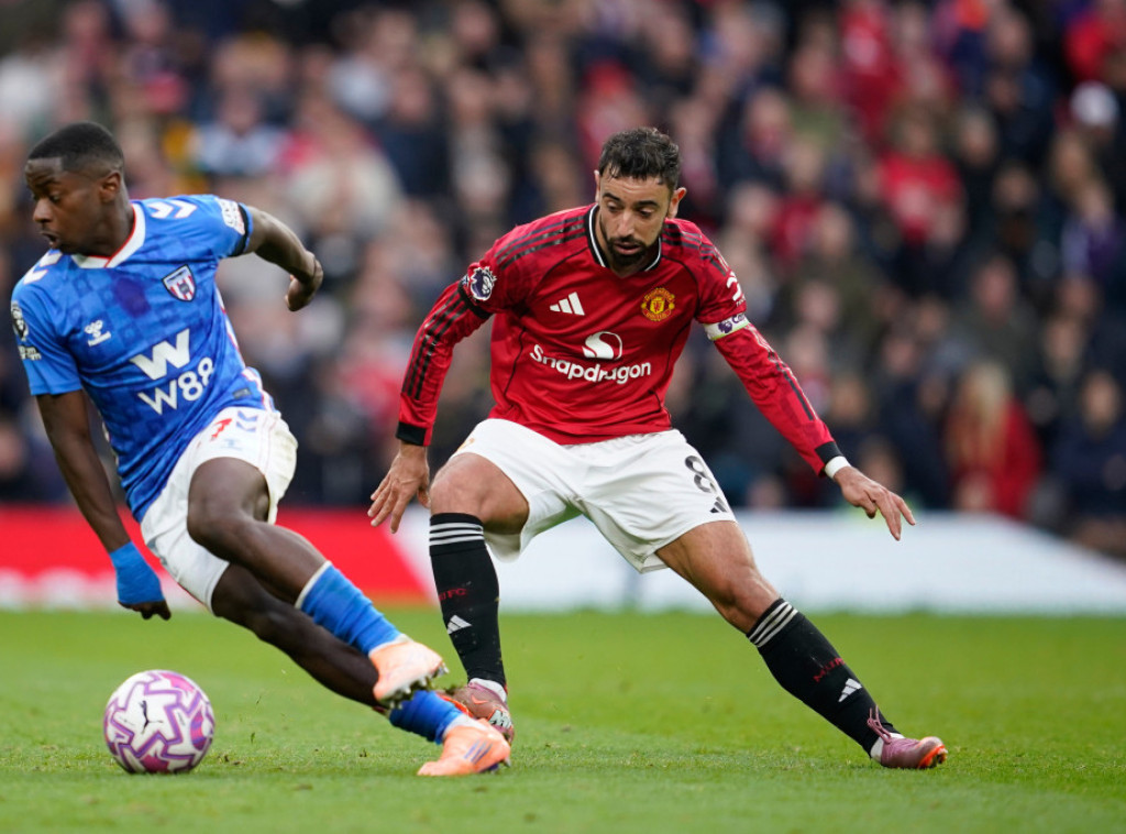 Fudbaleri Arsenala i Mančester Junajteda ostvarili pobede u sedmom kolu Premijer lige