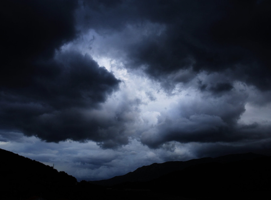 RHMZ objavio upozorenje na olujni vetar, u Banatu na snazi narandžasti meteoalarm