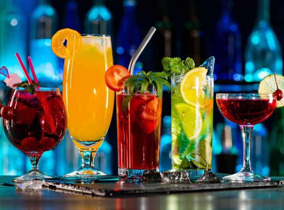 U Brazilu prijavljeno 127 slučajeva trovanja metanolom iz zaraženih koktela