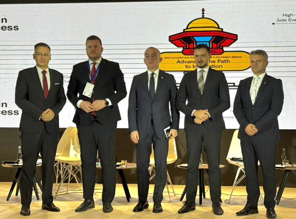 Ministar Vujić u Sarajevu na skupu o borbi protiv korupcije