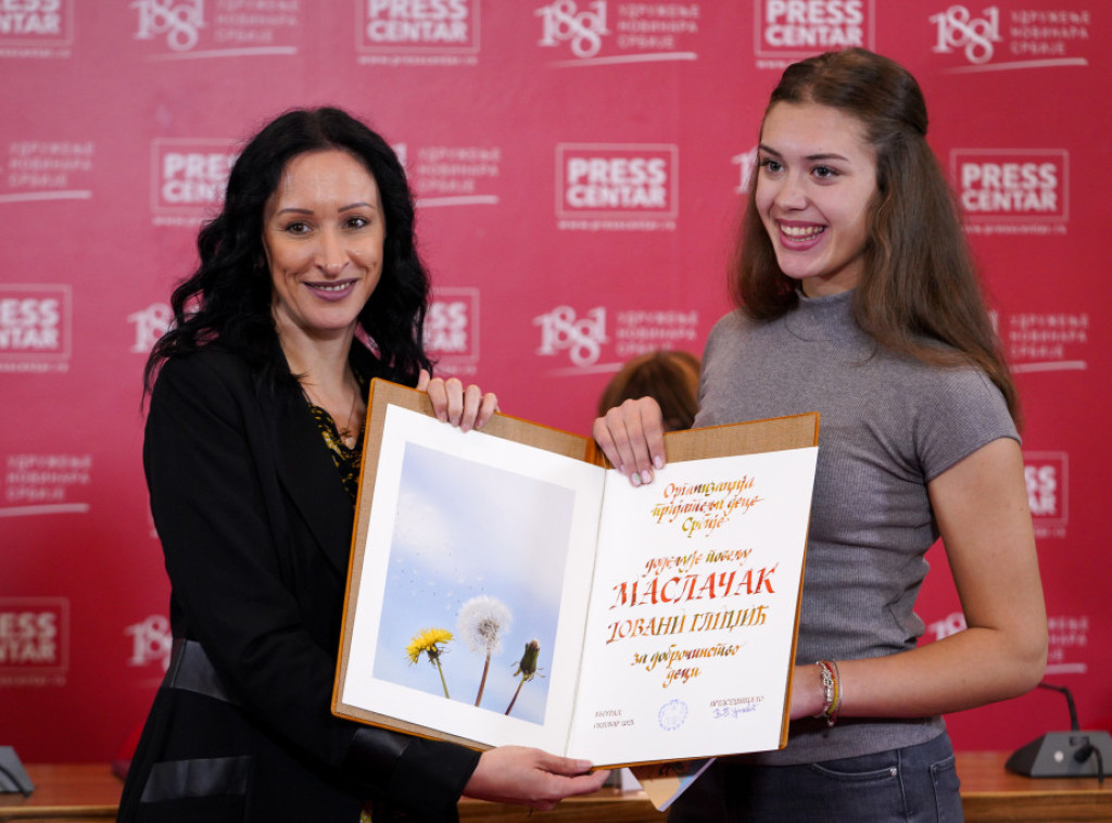 Ministarka Jelena Žarić Kovačević otvorila Dečiju nedelju i uručila nagradu Maslačak