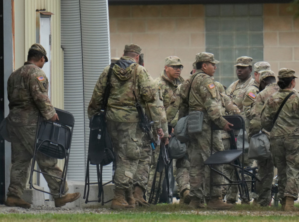 Pripadnici Nacionalne garde Teksasa stigli u Ilinois, raspoređivanje moguće danas