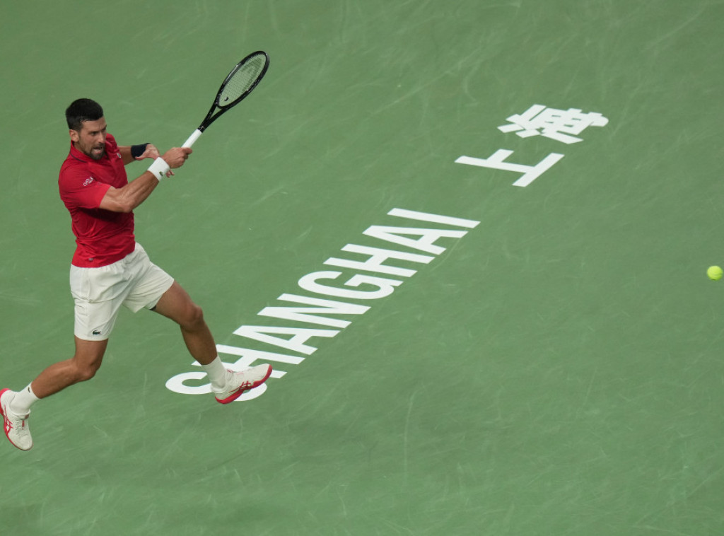 Đoković će sutra od 12.30 časova igrati protiv Bergsa u četvrtfinalu Mastersa u Šangaju