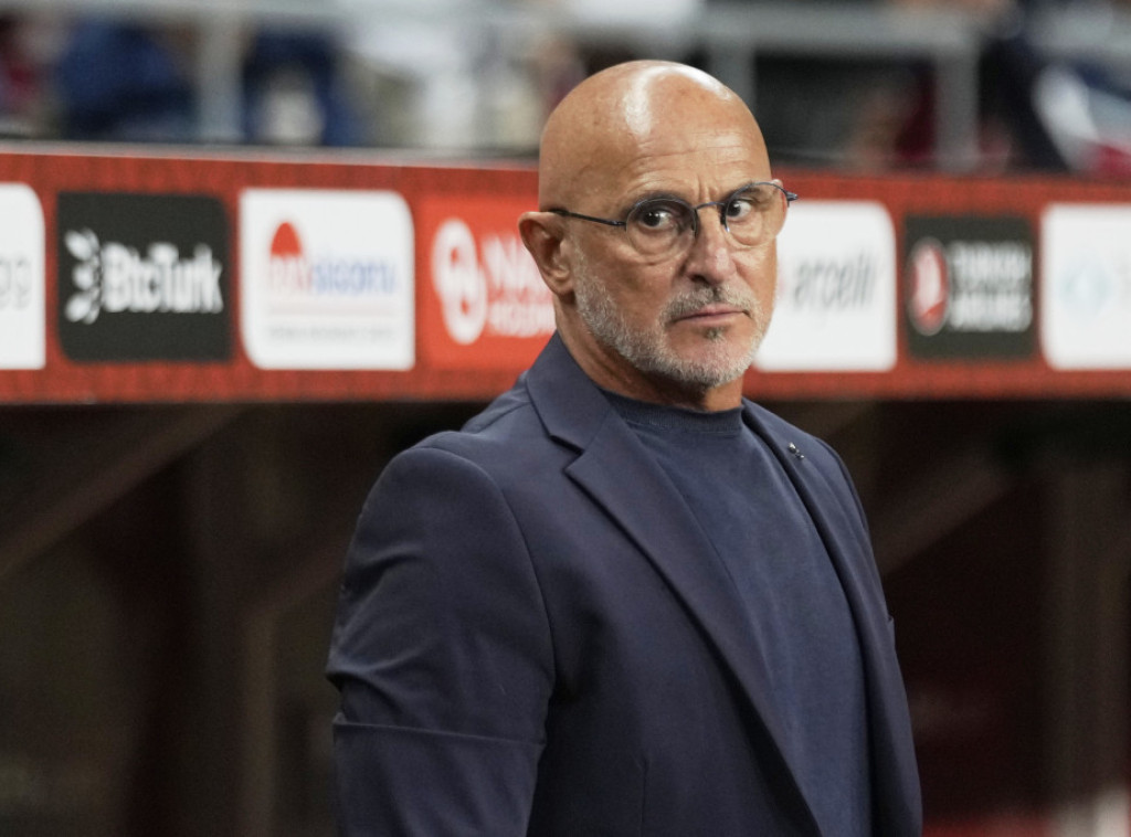 Selektor Španije Luis de la Fuente pozvao Laporta umesto povređenog Huijsena