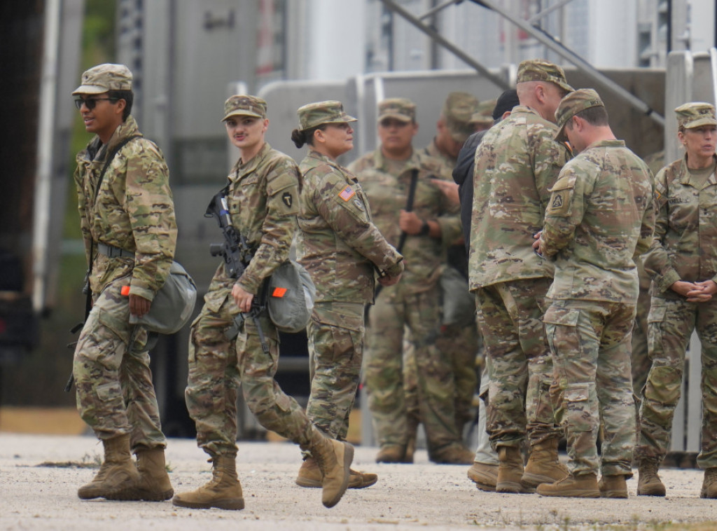 Trupe Nacionalne garde Teksasa raspoređene u Čikagu zbog federalne imovine