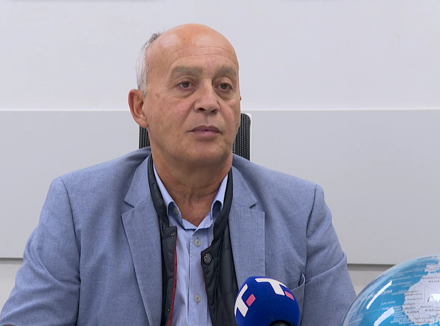 Aleksandar Seničić: Avioni mogu evakuisati putnike tek kada postoje bezbednosne garancije