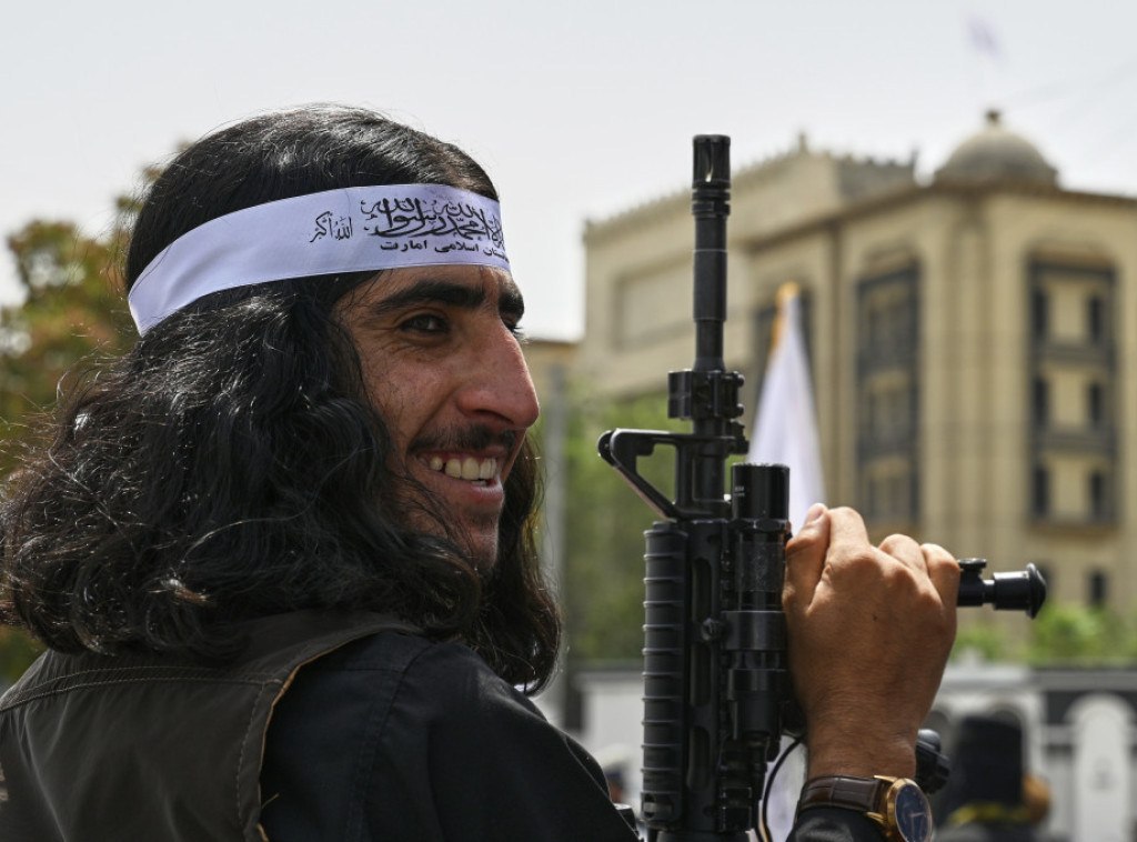 Telegraf: Talibani prodaju Velikoj Britaniji lažne pretnje smrću tražiocima azila za 45 evra