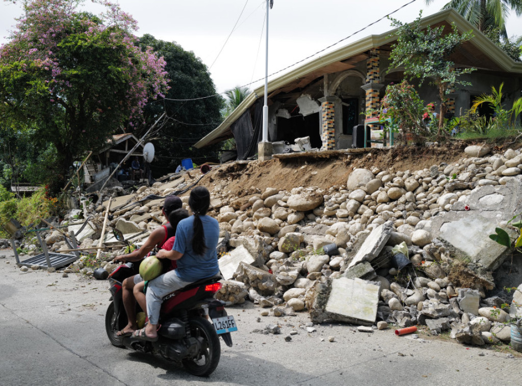 Broj žrtava zemljotresa na Filipinima porastao na sedam