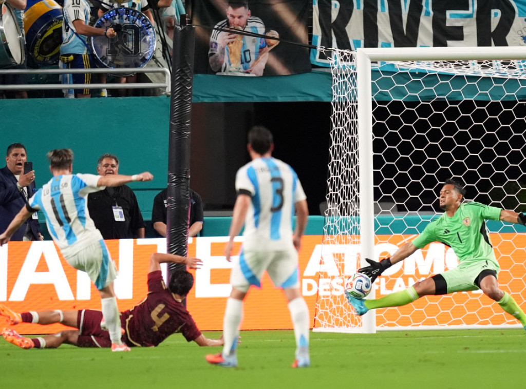 Fudbaleri Argentine pobedili Venecuelu, Australija savladala Kanadu