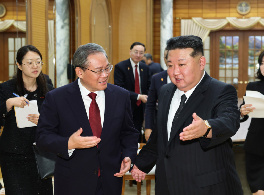 Kineski premijer se sreo sa severnokorejskim kolegom, pozvao na jačanje saradnje