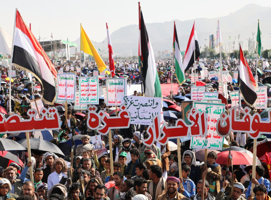 Zvaničnik: Huti će obustaviti napade na Izrael ako bude poštovao primirje u Gazi