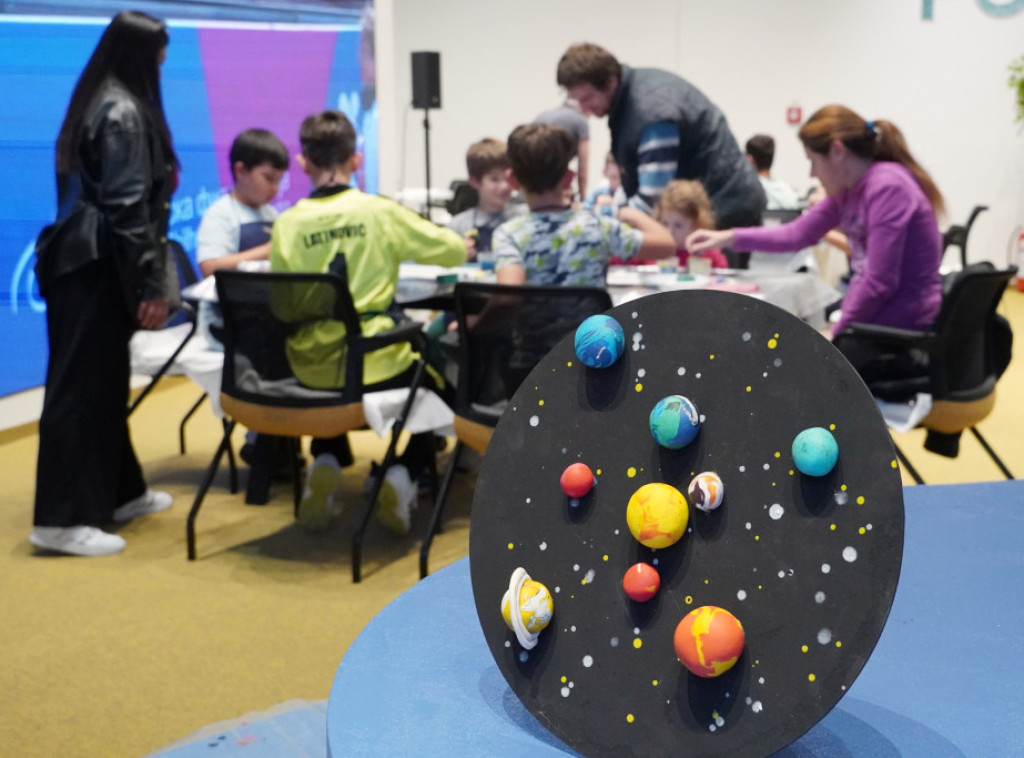 Ekspo 2027 Plejgraund: Najmlađi posetioci kroz igru gradili modele Sunčevog sistema