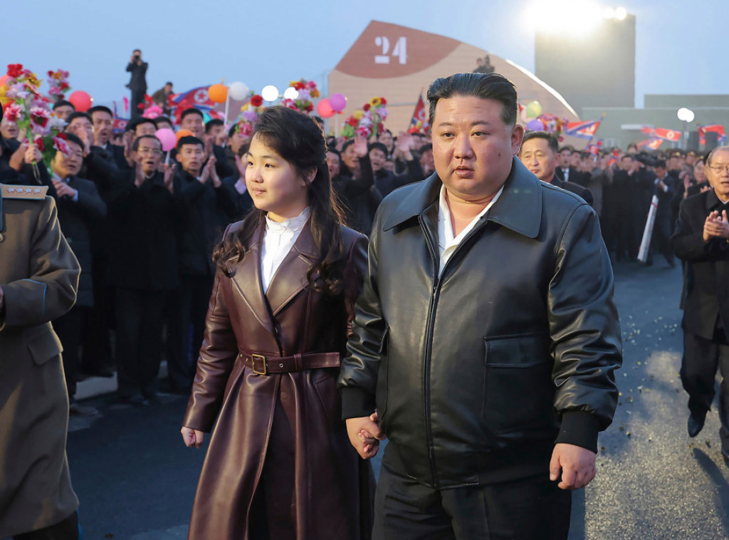 Stručnjaci: Kim Džong Un priprema svoju ćerku za naslednicu dok se povlači sa vlasti