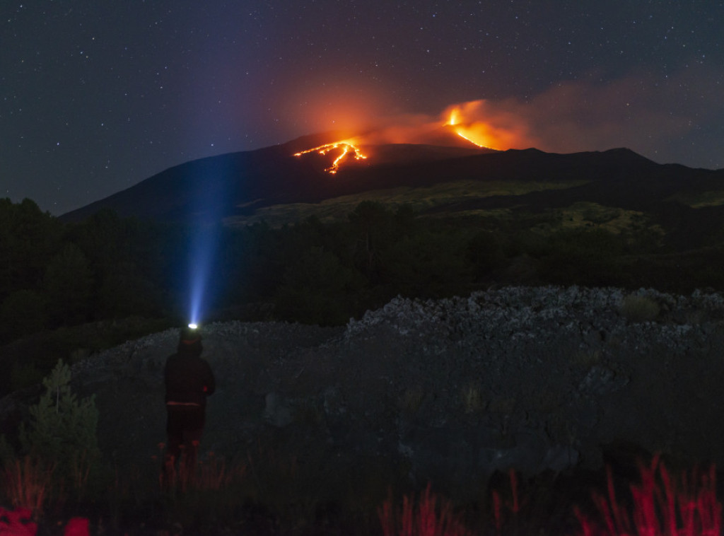 Vulkan Ključevskoj na Kamčatki eruptirao drugi put u jednom danu