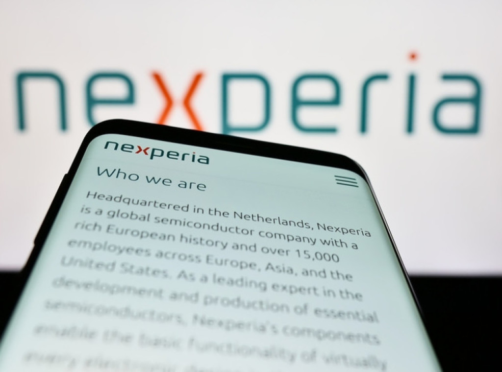 Holandija smenila kineskog direktora Neksperije zbog rizika po tehnološku bezbednost