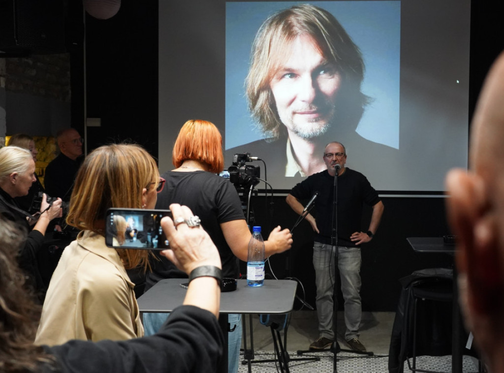 Održana komemoracija muzičaru Dejanu Gvozdenu: Odlazak dobrog čoveka i muzičara