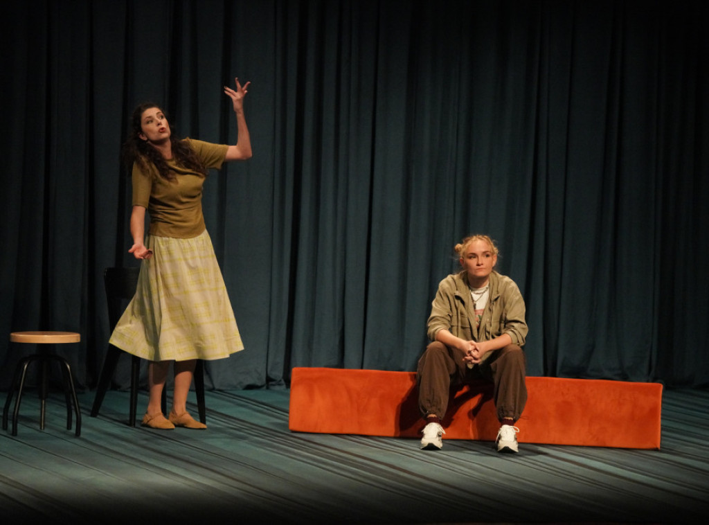 Premijerom predstave "Igra" obeležen 75. rođendan pozorišta "Boško Buha"