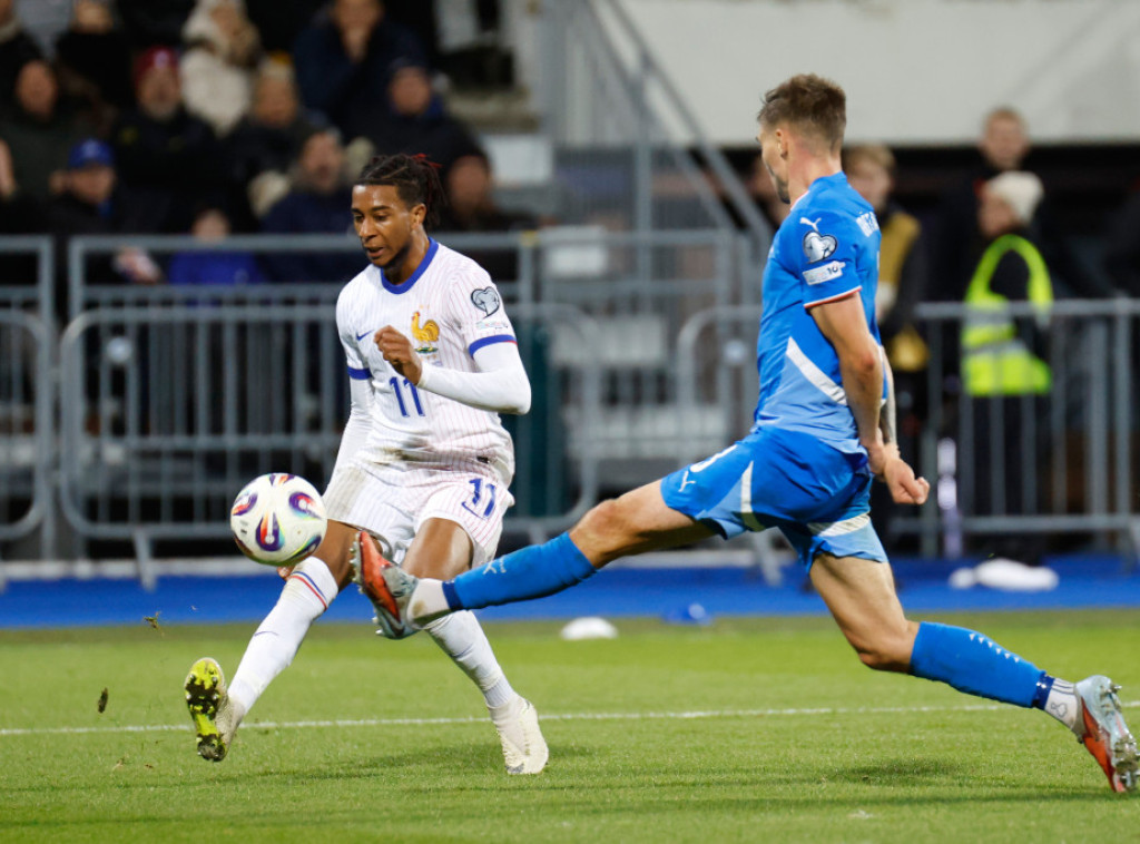 Remi fudbalera Islanda i Francuske, Nemačka pobedila Severnu Irsku