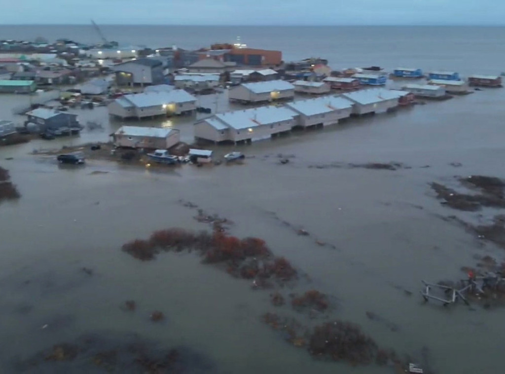 Nakon tajfuna Halong tri osobe se vode kao nestale na zapadu Aljaske