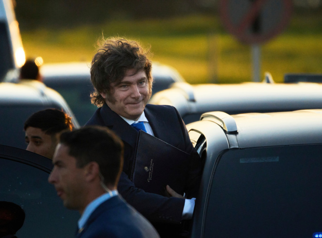 Havijer Milej stiže u Vašington, od Trampa traži podršku za reforme u Argentini