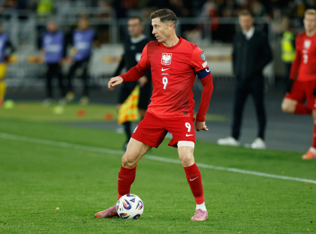 Fudbaler Barselone Robert Levandovski mora na pauzu zbog povrede