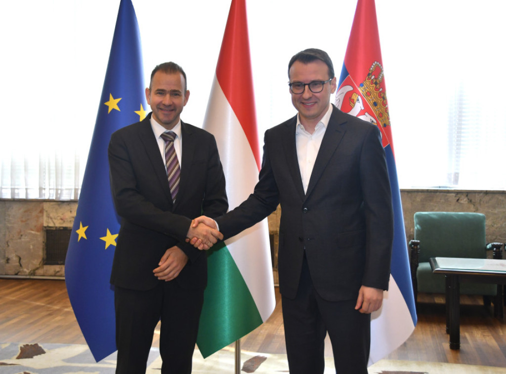 Petkovic informs Bunford of details of Kosovo-Metohija polls, Belgrade's positions in dialogue