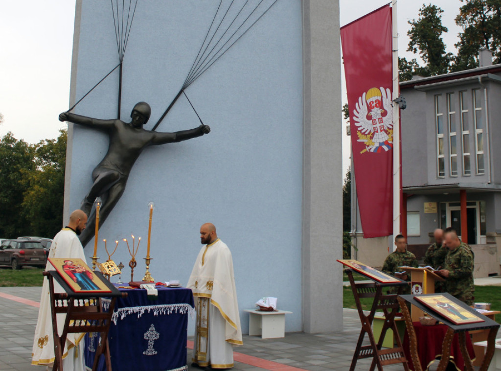 Pripadnici 63. padobranske brigade u Nišu obeležili krsnu slavu te jedinice