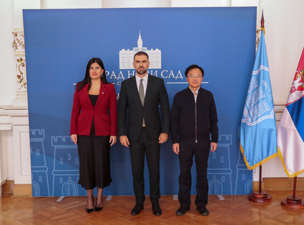 Čelnici Grada Novog Sada sastali se sa delegacijom Grada Pekinga