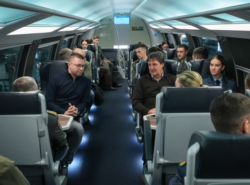 Gašić putovao brzim vozom "Soko" do Subotice zajedno sa kadetima Vojne akademije