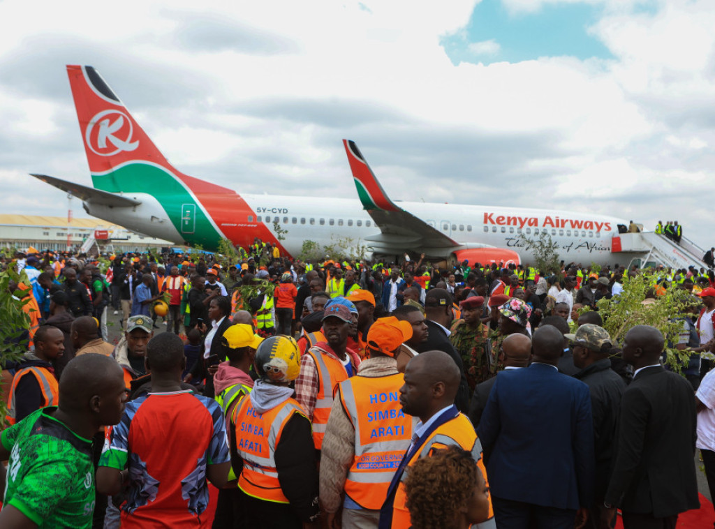 Kenijska policija upotrebila suzavac da rastera masu na komemorativnom skupu