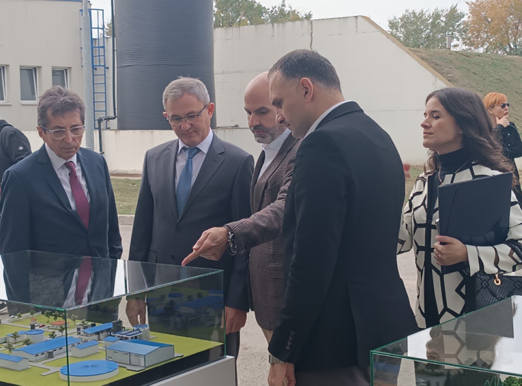 Ministar Glamočić: U postrojenje za prečišćavanje vode u Zrenjaninu uloženo 1,2 milijarde dinara