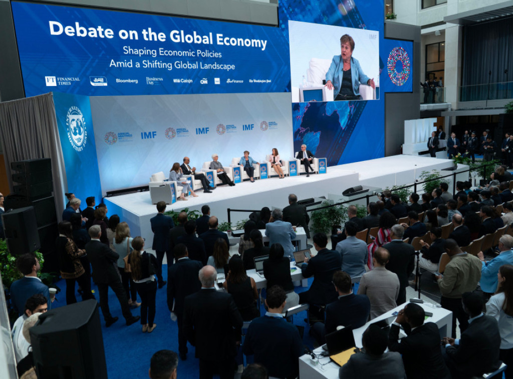 MMF upozorava na značajne rizike po globalni rast zbog tenzija između Kine i SAD