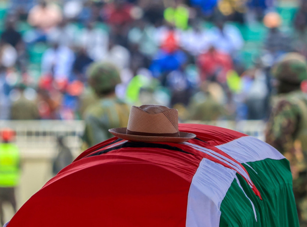 Kenija: Dve osobe poginule, blizu 200 povređeno na sahrani bivšeg premijera