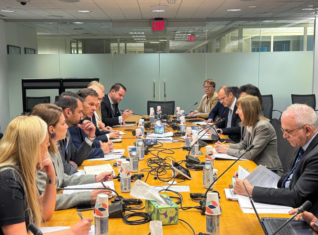 Mali se u Vašingtonu sastao sa investitorima u organizaciji Benk of Amerika