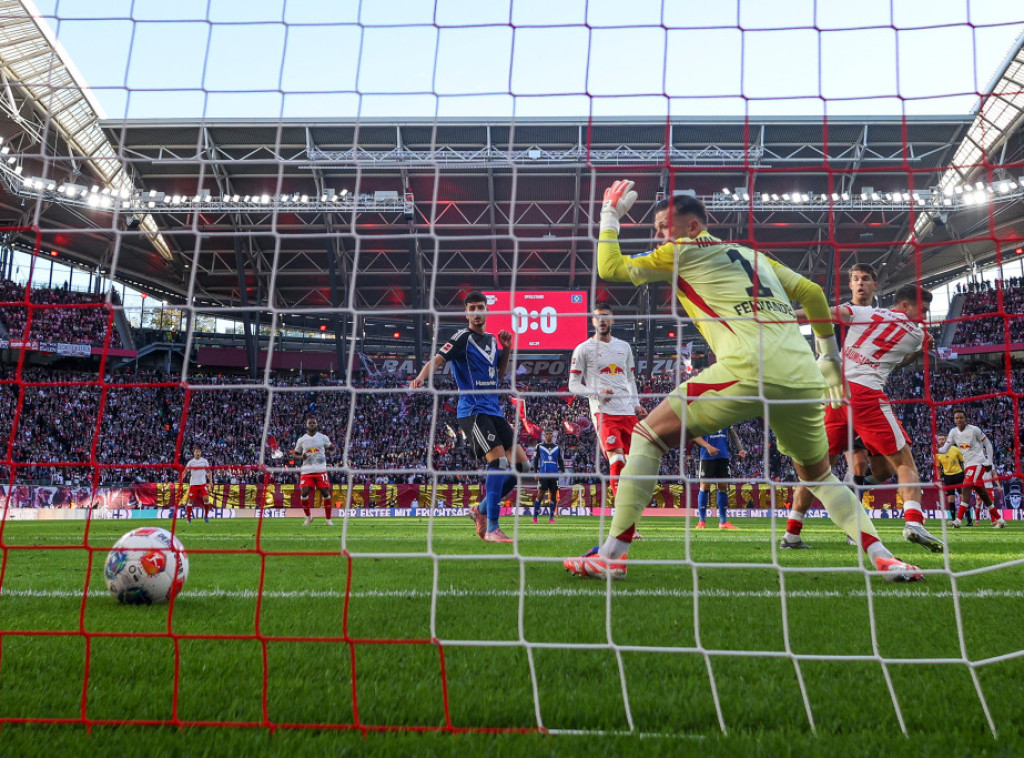 Fudbaleri Lajpciga pobedili Hamburg, Leverkuzen bolji od Majnca u Bundesligi